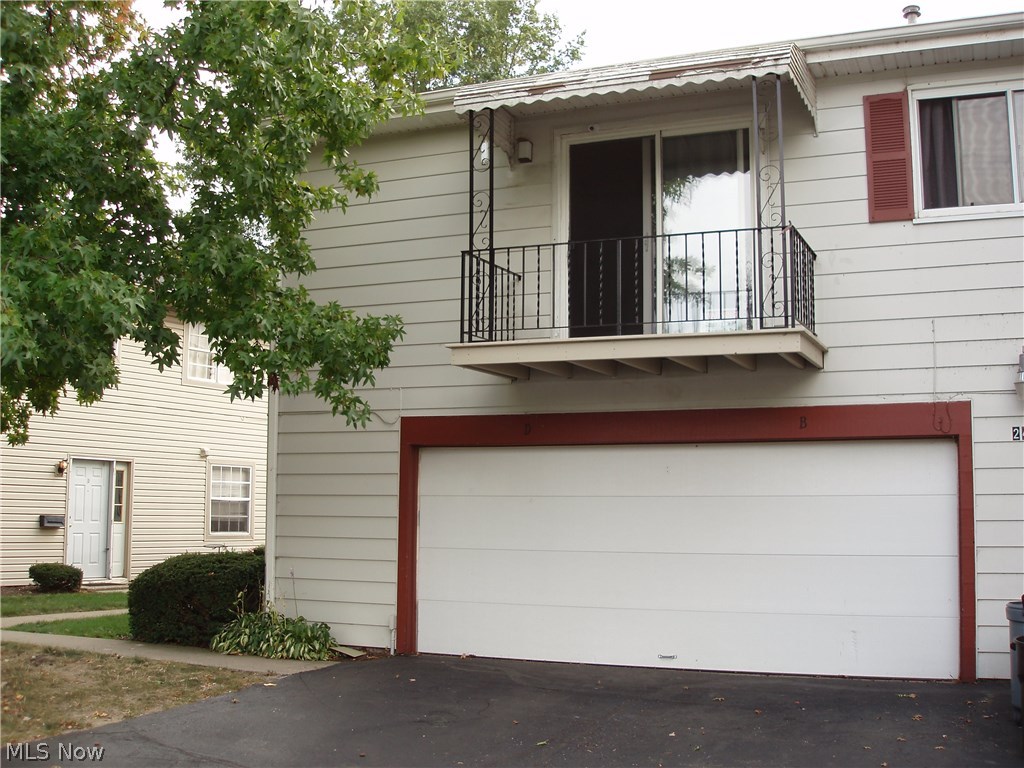 Second floor unit. Newly Painted interior with remodeled Bathroom. 1 car garage with opener. Close to the pool.
