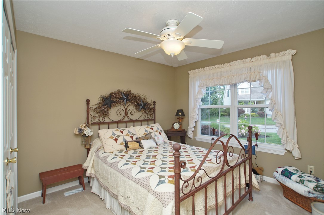 Windjammer Court Condo Ph 02 - Residential