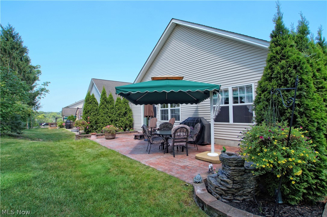 Windjammer Court Condo Ph 02 - Residential