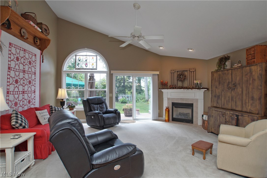 Windjammer Court Condo Ph 02 - Residential