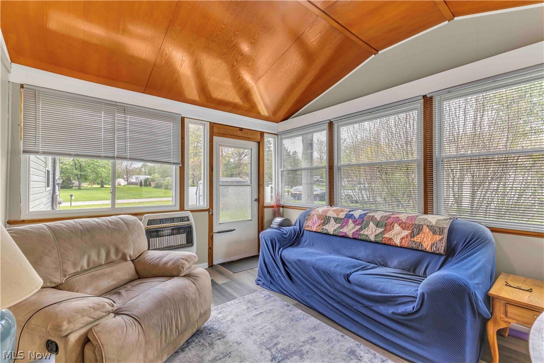 Lake Shore - Residential