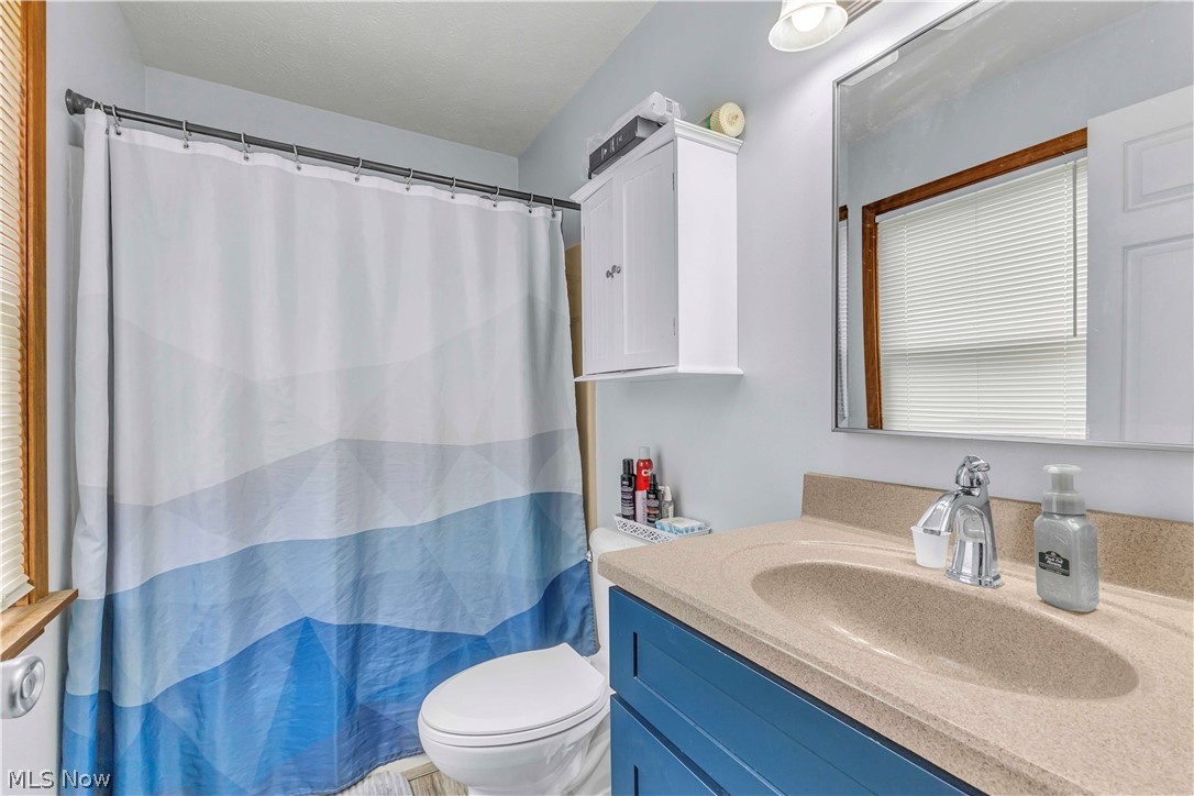 Lake Shore - Residential