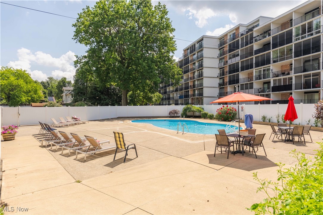 Seven Stories East Condo - Residential