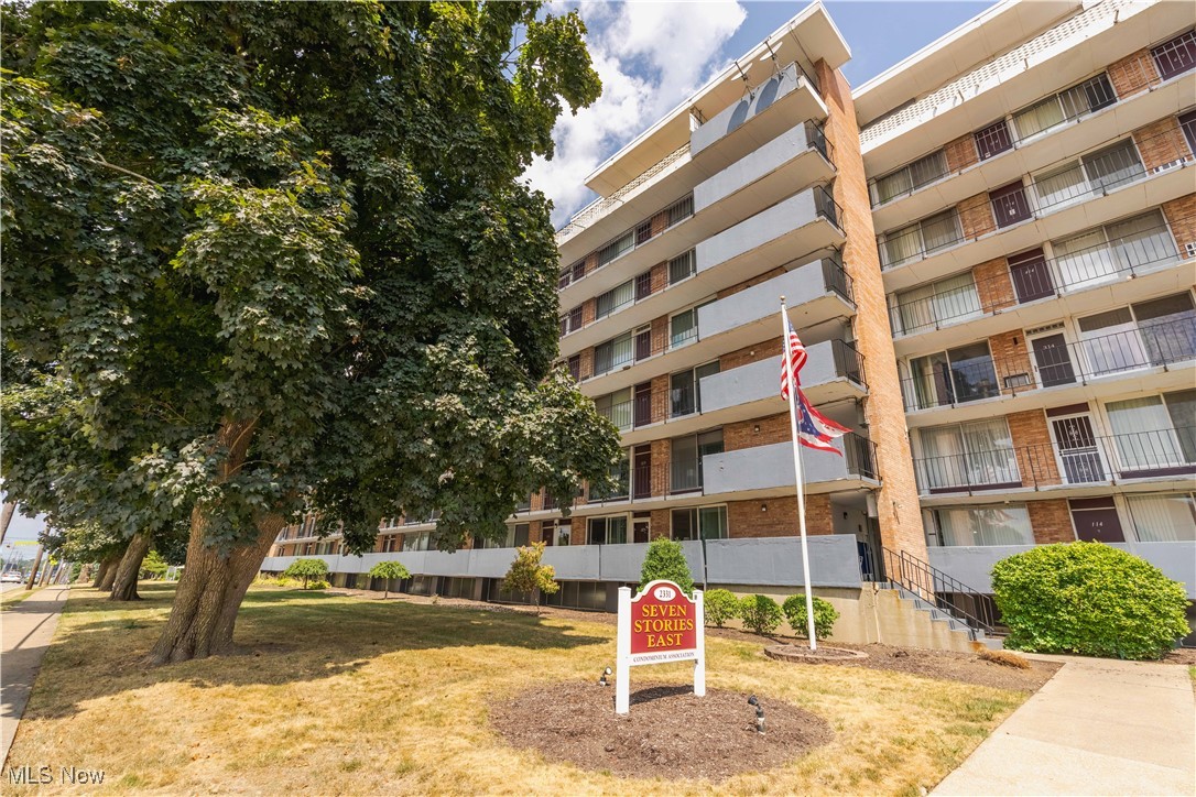 Seven Stories East Condo - Residential