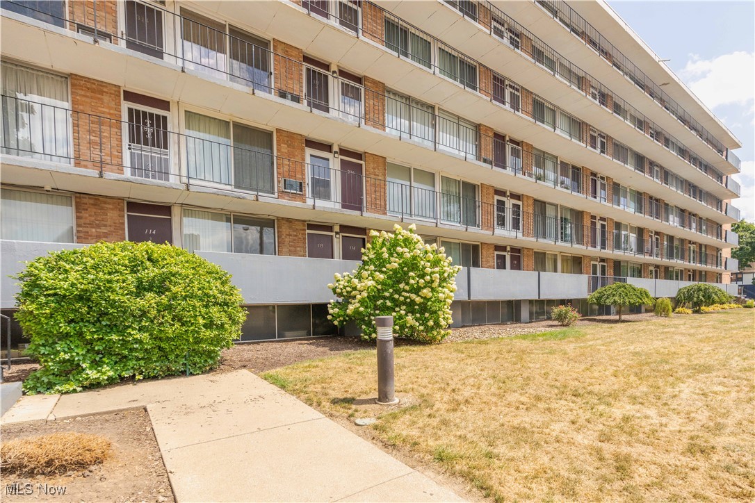 Seven Stories East Condo - Residential