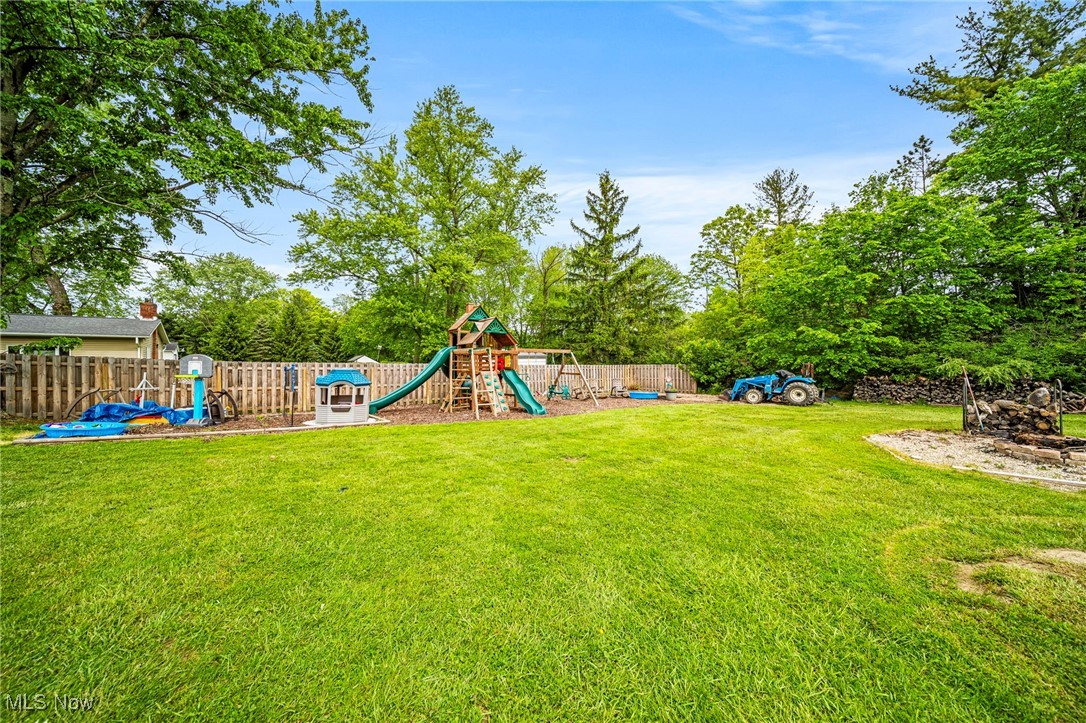 566 Sherwood Drive, Aurora, Ohio image 30