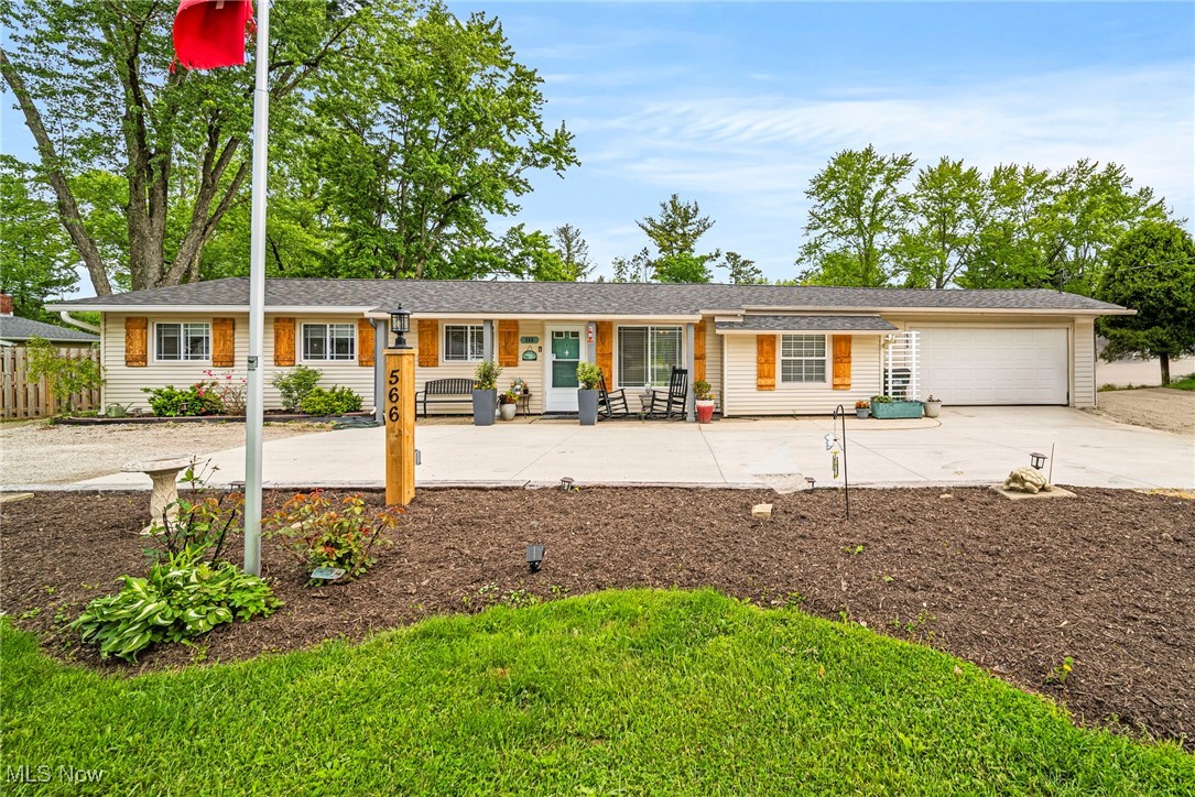 566 Sherwood Drive, Aurora, Ohio image 1