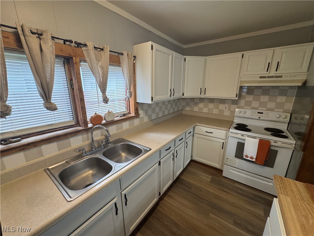 Moores - Residential