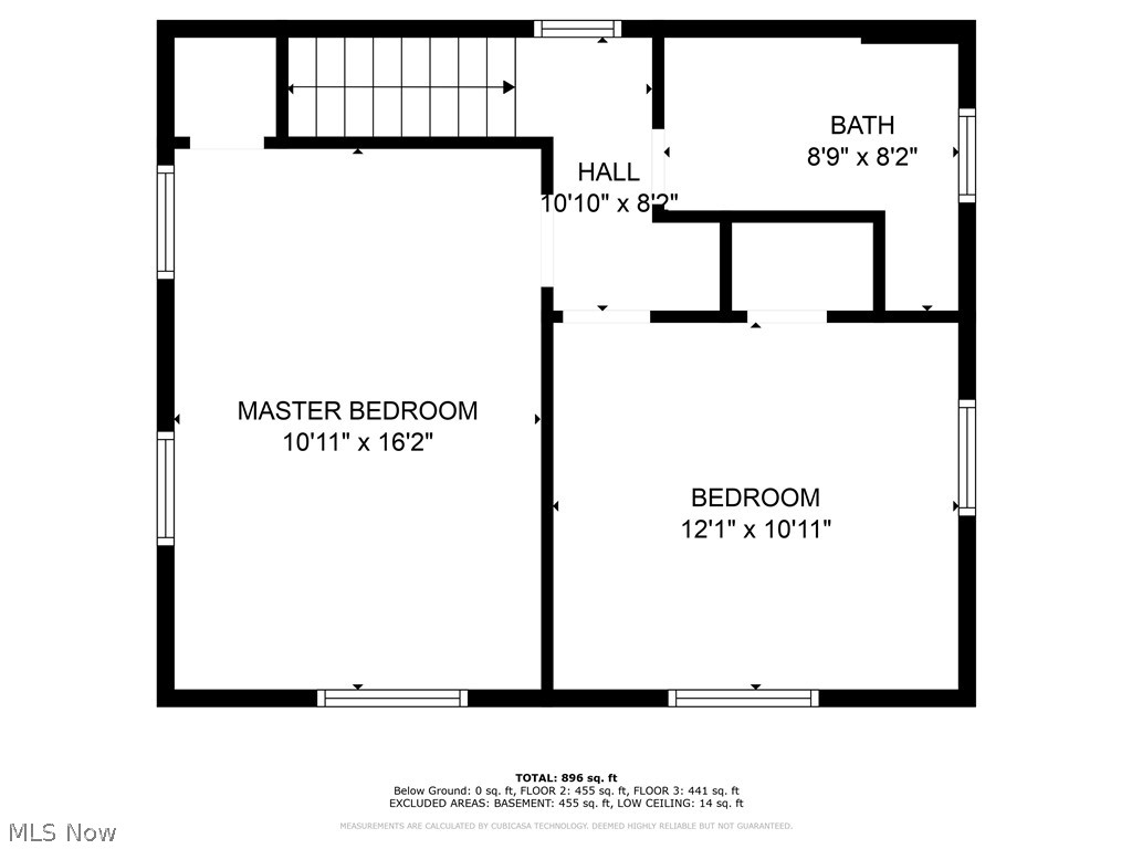 Main image without alt text