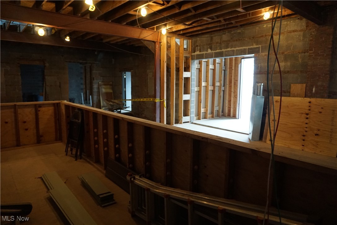 The Jones-Hills Allotment - Commercial Sale