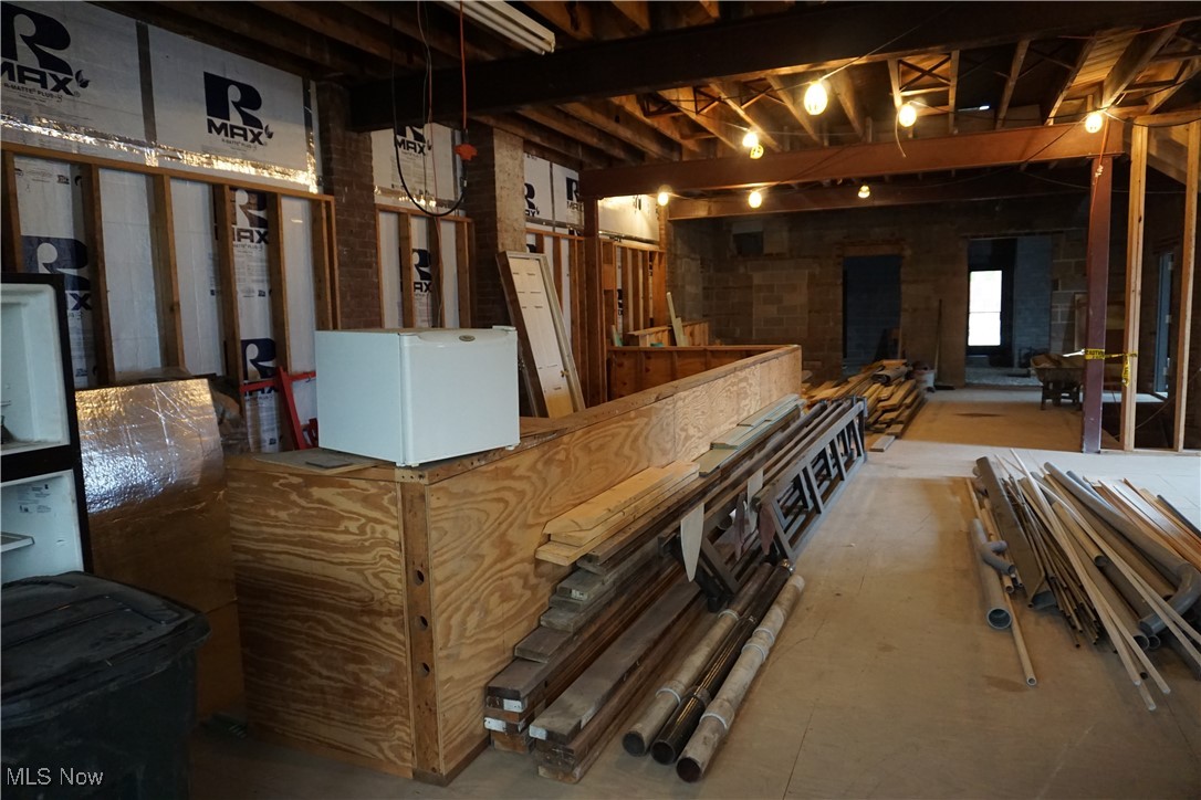 The Jones-Hills Allotment - Commercial Sale