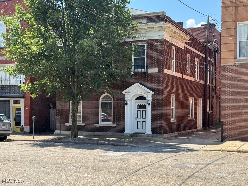 Martins Add 02 - Commercial Sale