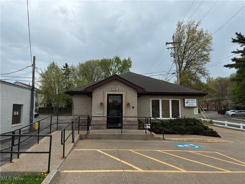 4338 Mayfield Road South Euclid OH 44121