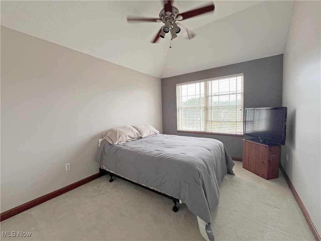 Emerald Lakes - Residential