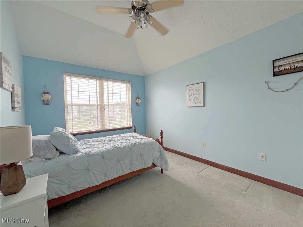 Emerald Lakes - Residential