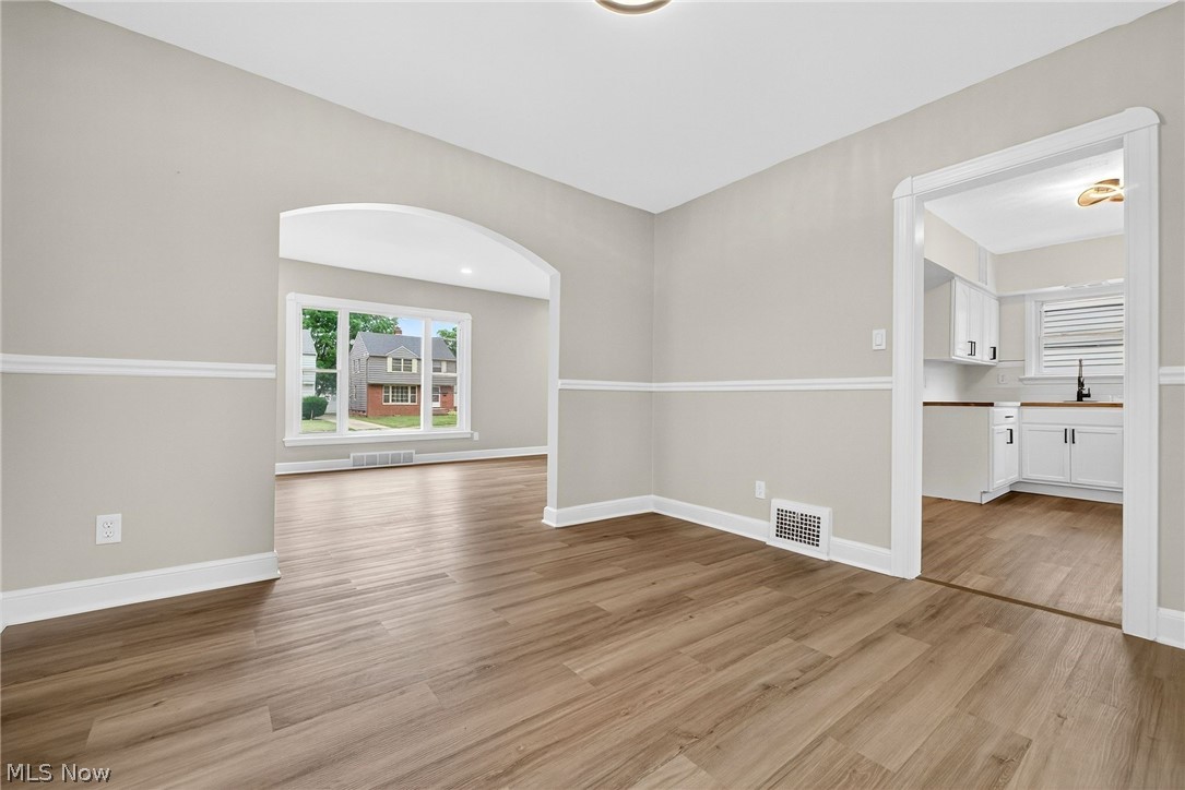 Seltzer Round Cos Monticello - Residential