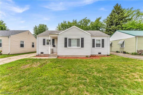 Homes For Rent - 4026 W 144th Street<br/> Cleveland, OH 44135