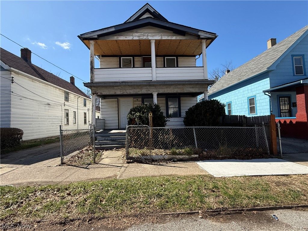 Photo of 1068 E 68th Street, Cleveland, OH 44103 (MLS # 5193064)