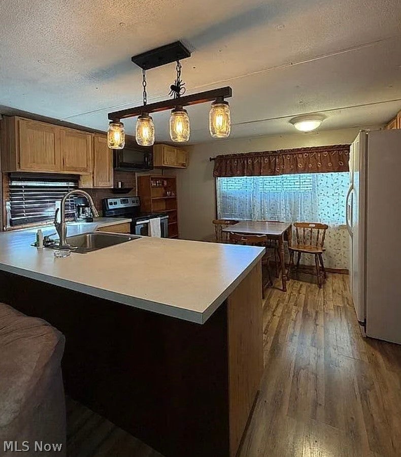 4287 Manchester Avenue NW 7