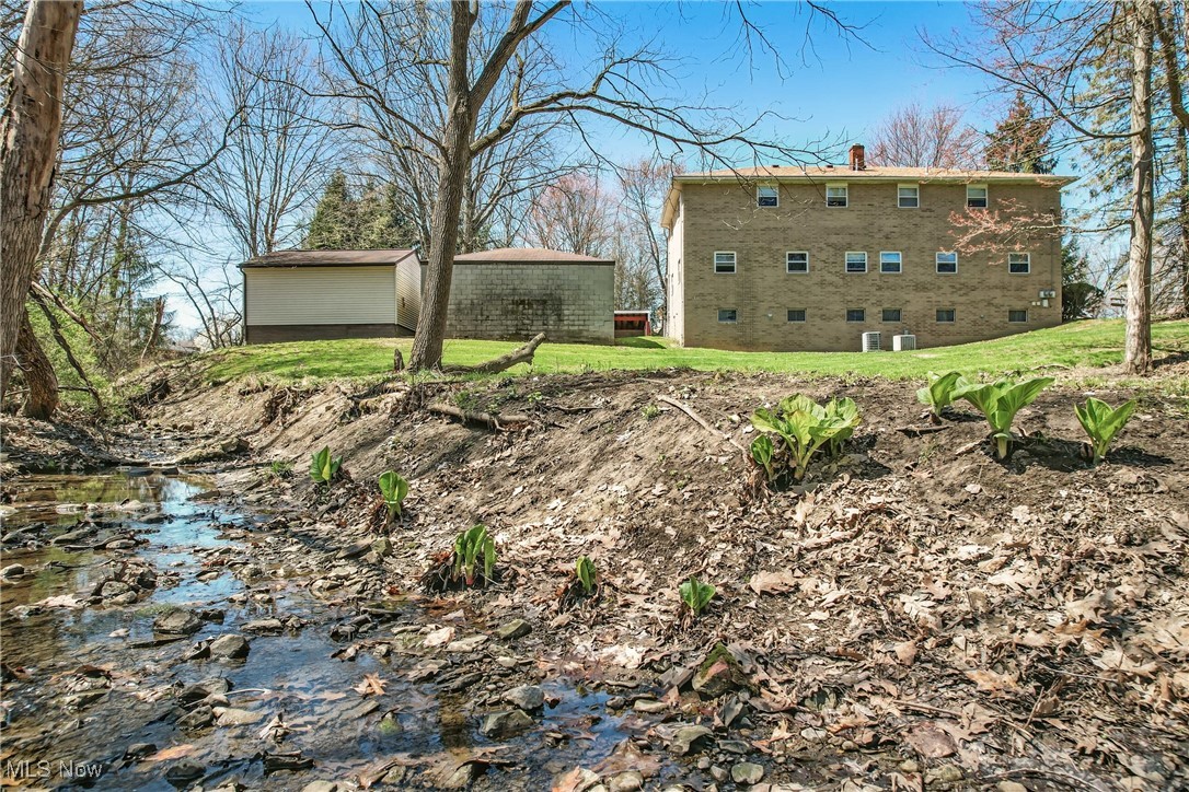 Austintown, Ohio 44515, United States, 4 Bedrooms Bedrooms, ,4 BathroomsBathrooms,Residential,Pending,114253
