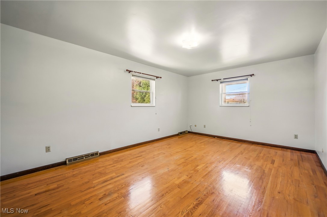 Austintown, Ohio 44515, United States, 4 Bedrooms Bedrooms, ,4 BathroomsBathrooms,Residential,Pending,114253