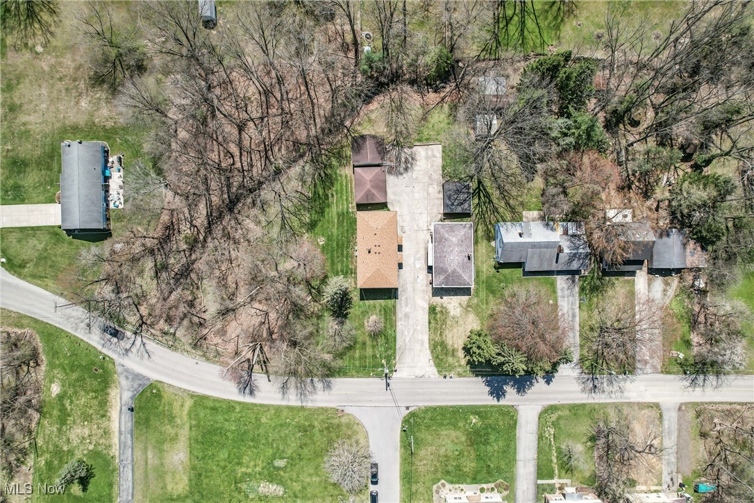 Austintown, Ohio 44515, United States, 4 Bedrooms Bedrooms, ,4 BathroomsBathrooms,Residential,Pending,114253