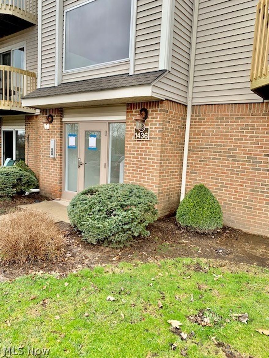 Welcome home to this updated condo in Cuyahoga Falls. This unit offers an open concept floor plan with spacious bedrooms, great closet space, 2 full baths and in unit laundry hook-ups. This unit offers one floor living with no exterior steps. Lovely sliders out to the patio. Conveniently located near everything the Falls has to offer.  All adult occupants must apply online for a credit, criminal, eviction history check, plus income verification. $50 application fee. No Section 8. No smoking.