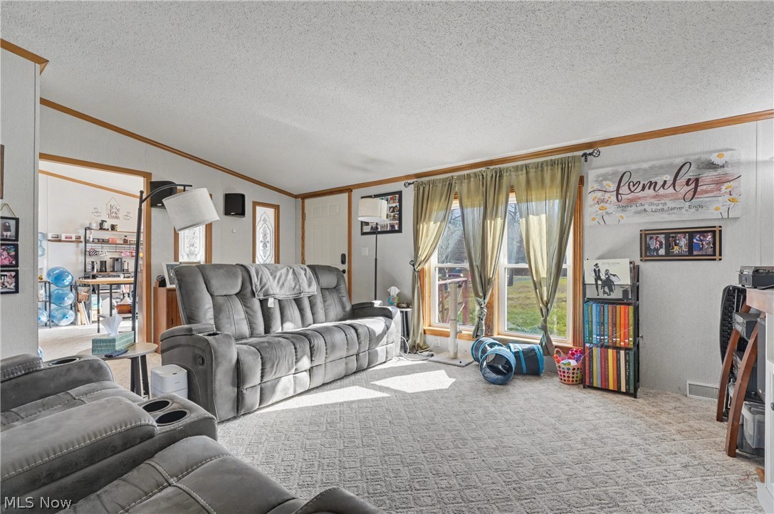 J R & M E Feicht 01 - Residential