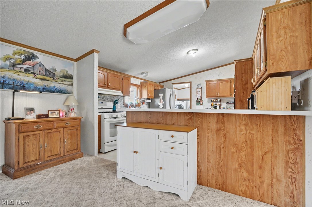 J R & M E Feicht 01 - Residential