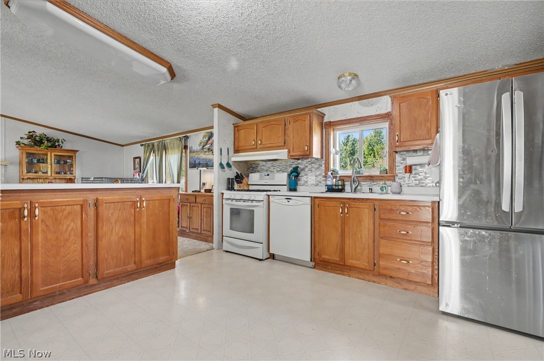 J R & M E Feicht 01 - Residential