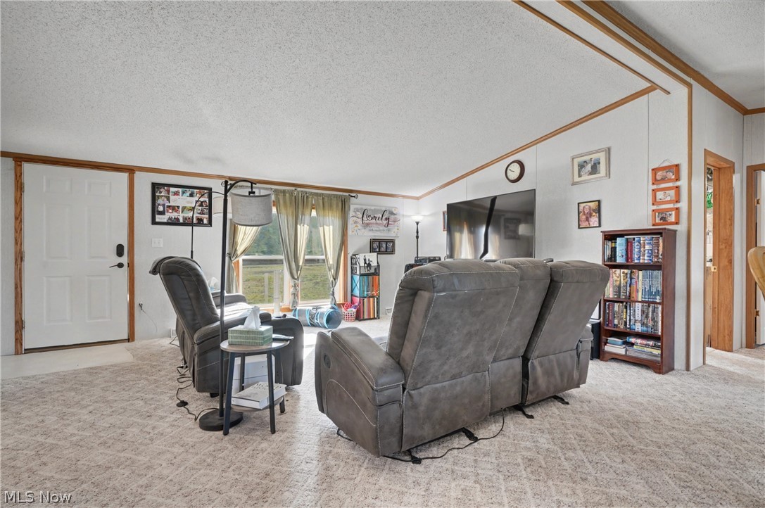 J R & M E Feicht 01 - Residential