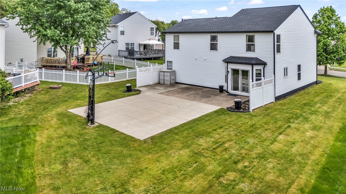 2300 Canterbury Circle, Akron, Ohio image 42