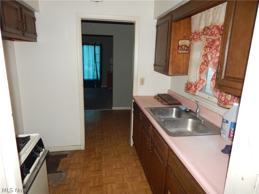 Loesch Allotment Companys - Residential