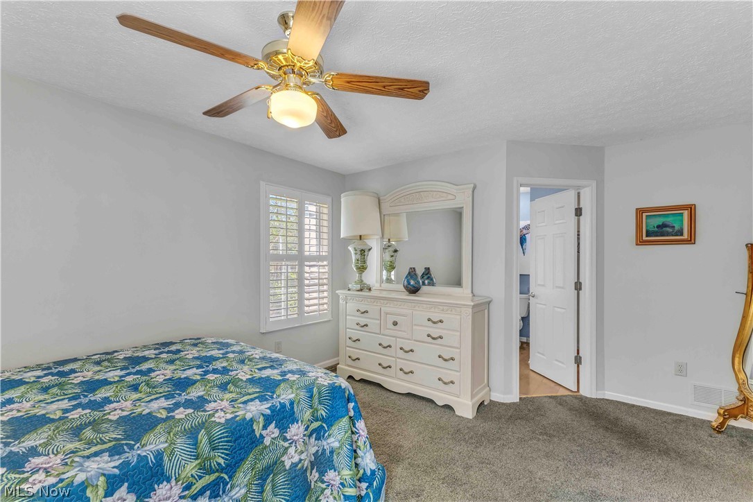 Cinnamon Woods Condo - Residential