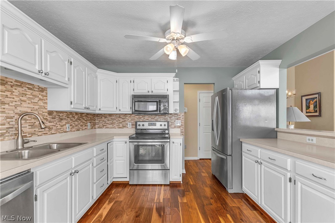 Cinnamon Woods Condo - Residential