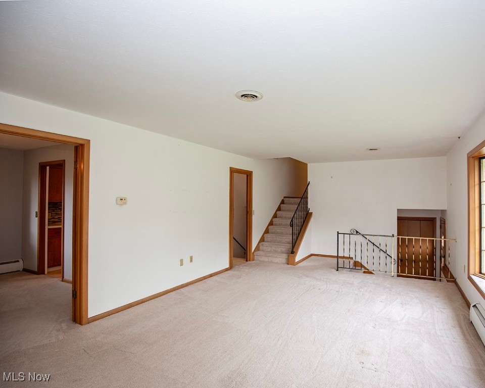433 University Avenue, Elyria, Ohio image 12
