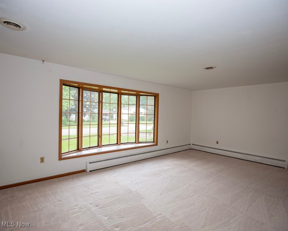 433 University Avenue, Elyria, Ohio image 14