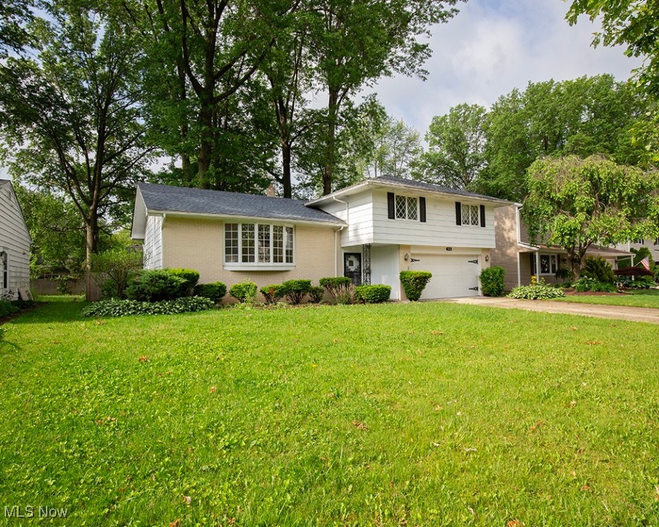 433 University Avenue, Elyria, Ohio image 1