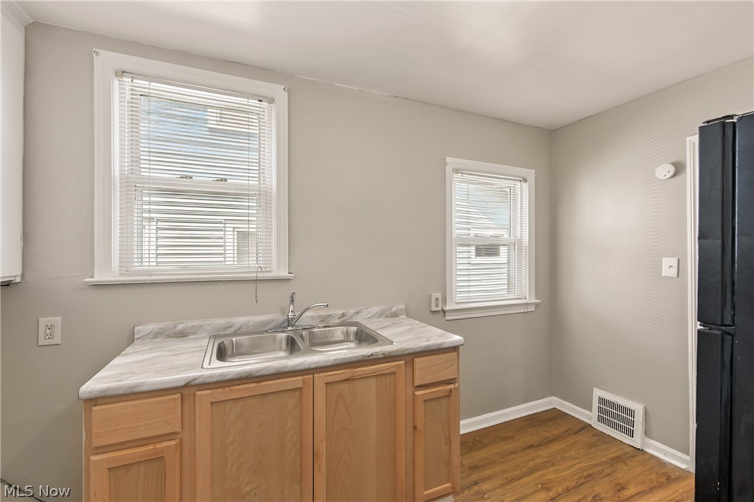 Parkland Heights Companys Parklan - Residential