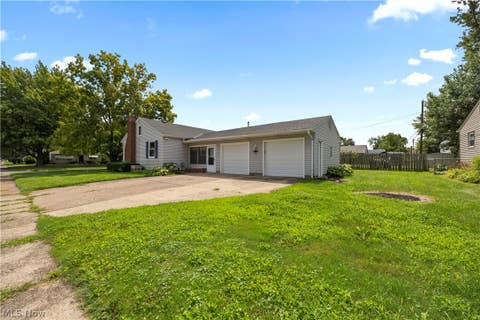 Tiny photo for 1350 Missouri Avenue, Lorain, OH 44052 (MLS # 5238283)