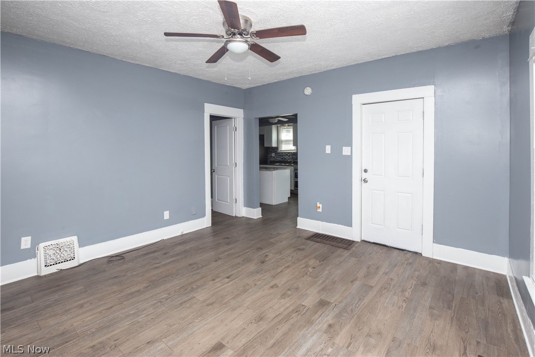 Kenmore - Residential