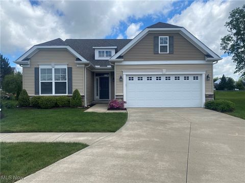 33154 Brookcrest Pl, Avon Lake, OH 44012 - #: 5126867