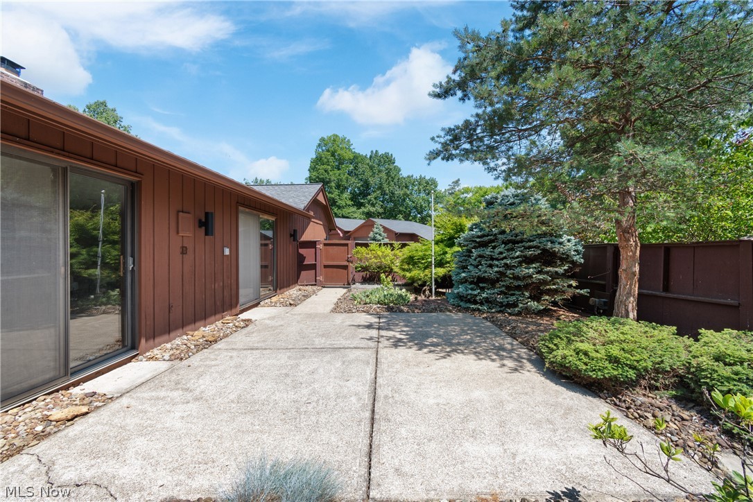 Cliffs Condo - Residential