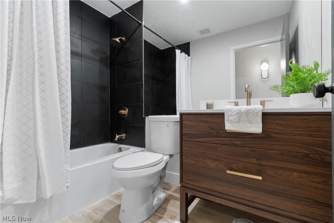 Cliffs Condo - Residential