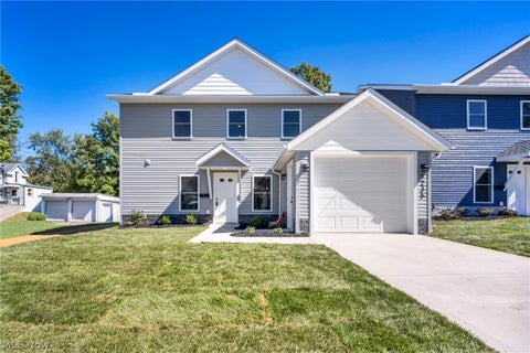 Tiny photo for 5235 Forest Avenue, Maple Heights, OH 44137 (MLS # 5245814)