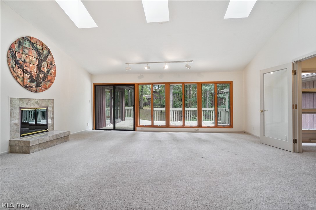 Silver Lake Woodlands - Residential
