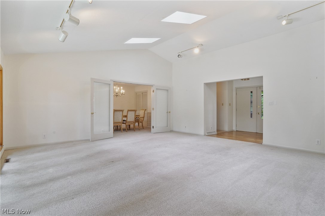 Silver Lake Woodlands - Residential