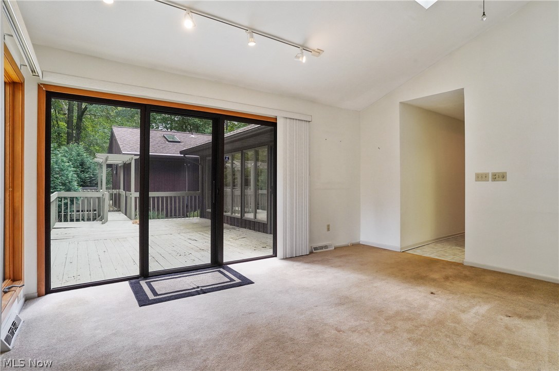 Silver Lake Woodlands - Residential
