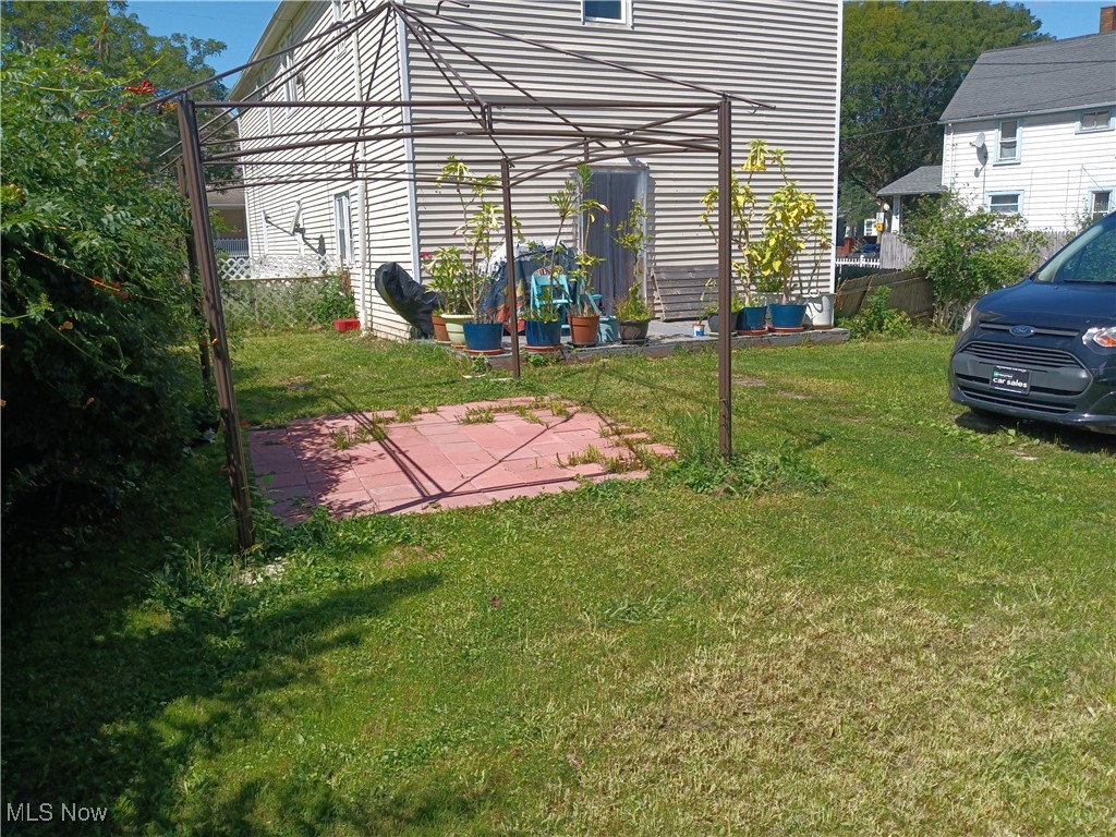 City/Cleveland - Residential Income