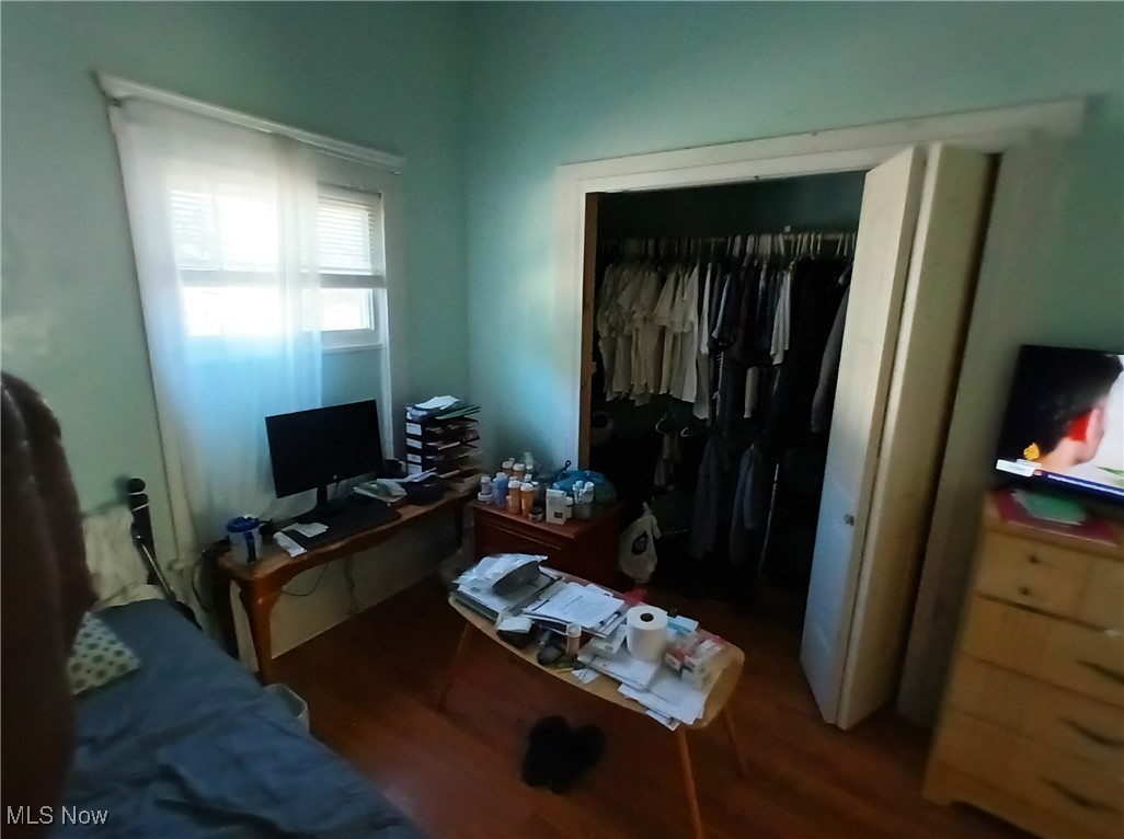 City/Cleveland - Residential Income